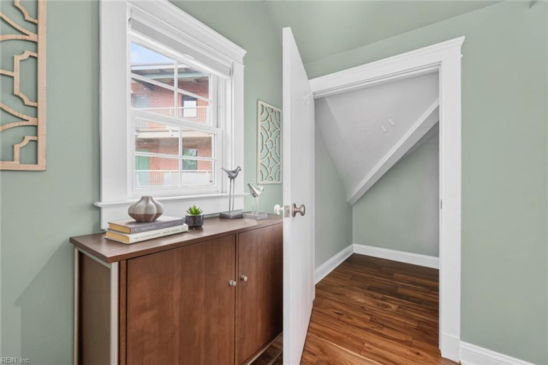 Photo 24 of 43 residential for sale in Norfolk virginia