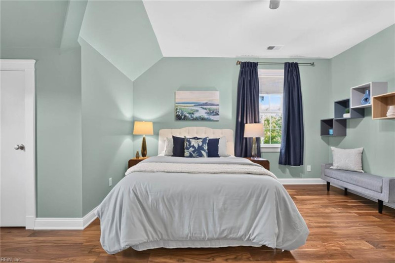 Photo 29 of 43 residential for sale in Norfolk virginia