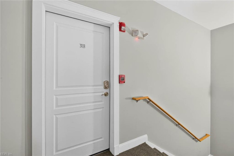 Photo 7 of 43 residential for sale in Norfolk virginia
