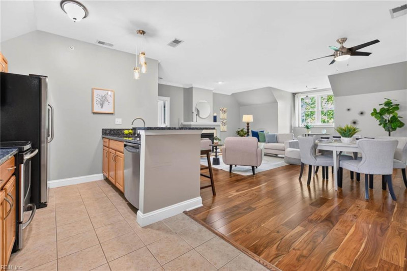 Photo 8 of 43 residential for sale in Norfolk virginia