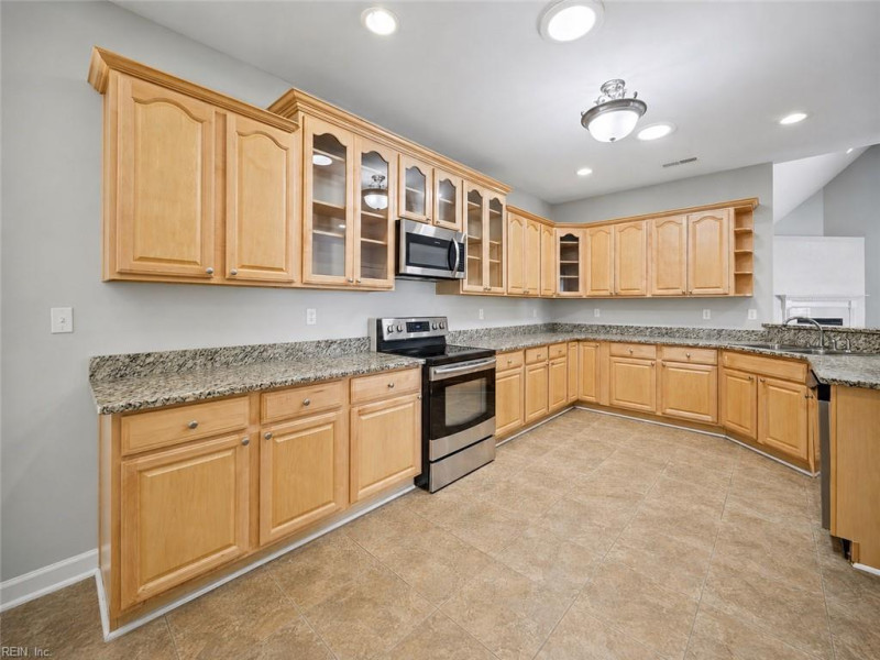 Photo 11 of 50 residential for sale in Suffolk virginia Photo 11 of 50 residential for sale in Suffolk virginia