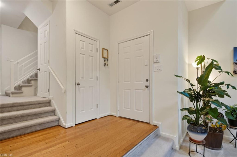 Photo 10 of 30 residential for sale in Virginia Beach virginia