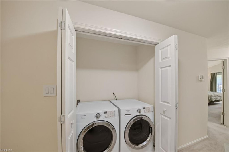 Photo 11 of 30 residential for sale in Virginia Beach virginia