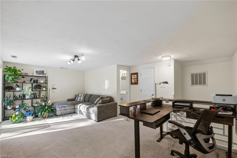 Photo 19 of 30 residential for sale in Virginia Beach virginia