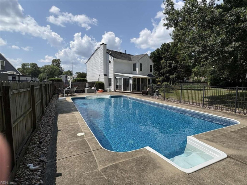Photo 19 of 20 residential for sale in Chesapeake virginia Photo 19 of 20 residential for sale in Chesapeake virginia