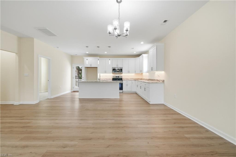 Photo 5 of 50 residential for sale in Norfolk virginia