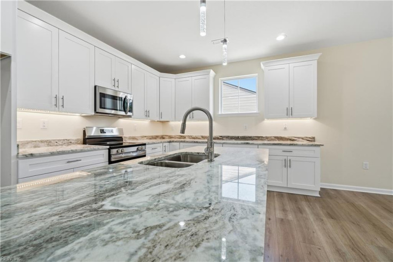 Photo 7 of 50 residential for sale in Norfolk virginia