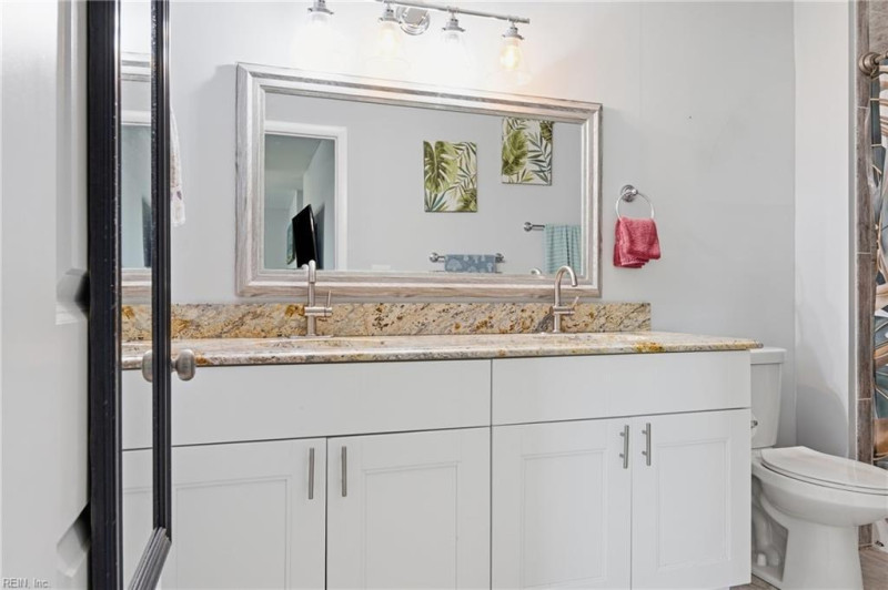 Photo 12 of 21 residential for sale in Virginia Beach virginia