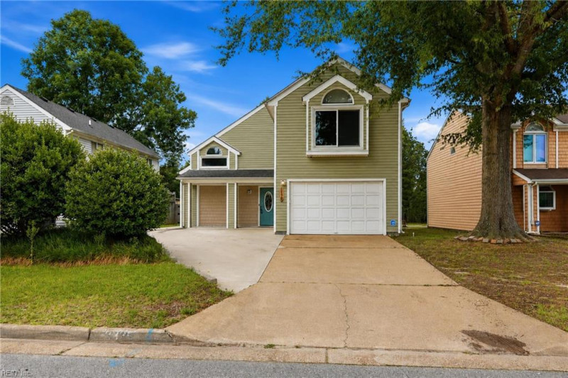 Photo 3 of 21 residential for sale in Virginia Beach virginia