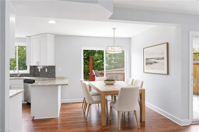 Photo 4 of 21 residential for sale in Virginia Beach virginia