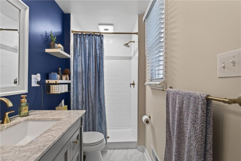 Photo 23 of 40 residential for sale in Norfolk virginia Photo 23 of 40 residential for sale in Norfolk virginia