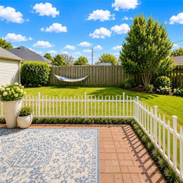 Photo 17 of 25 residential for sale in Norfolk virginia Photo 17 of 25 residential for sale in Norfolk virginia
