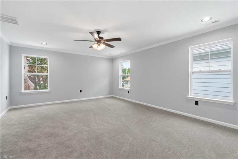 Photo 15 of 50 residential for sale in Norfolk virginia