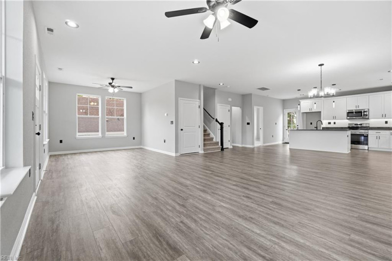 Photo 6 of 50 residential for sale in Norfolk virginia