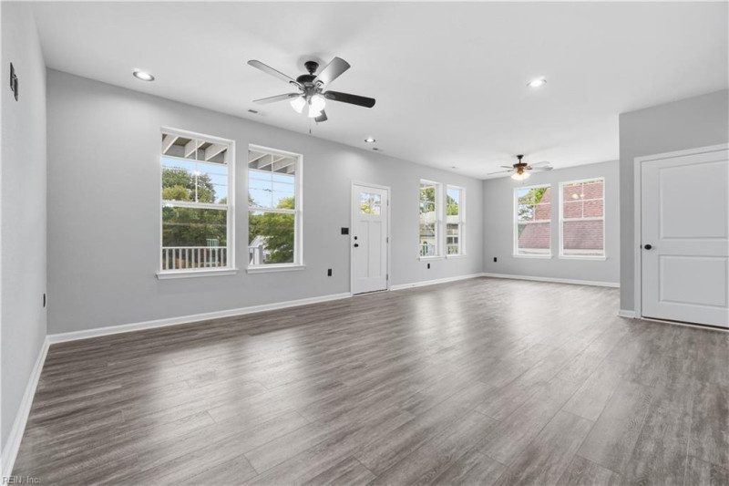 Photo 7 of 50 residential for sale in Norfolk virginia