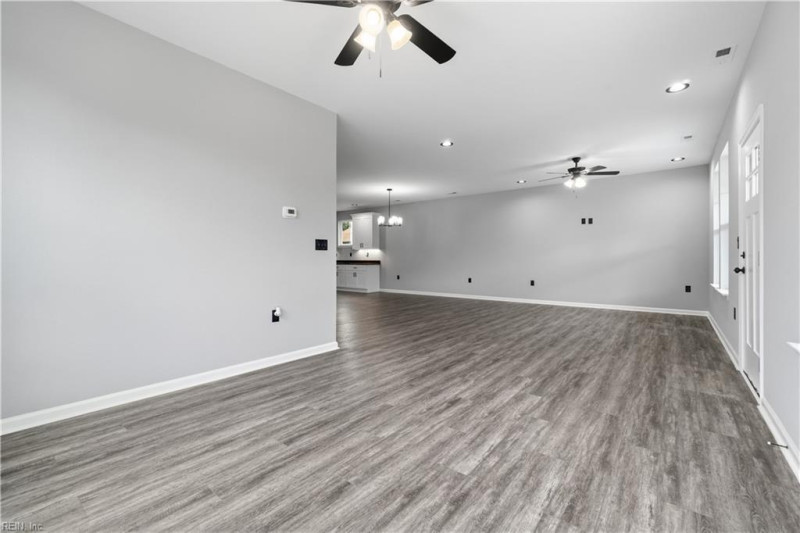 Photo 9 of 50 residential for sale in Norfolk virginia