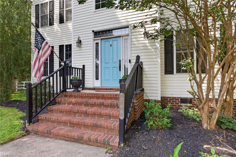 Photo 3 of 35 residential for sale in Chesapeake virginia Photo 3 of 35 residential for sale in Chesapeake virginia