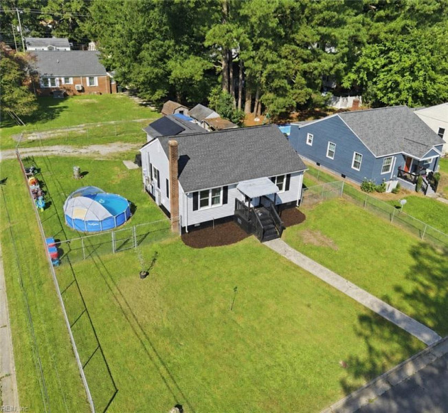 Photo 2 of 20 residential for sale in Franklin virginia