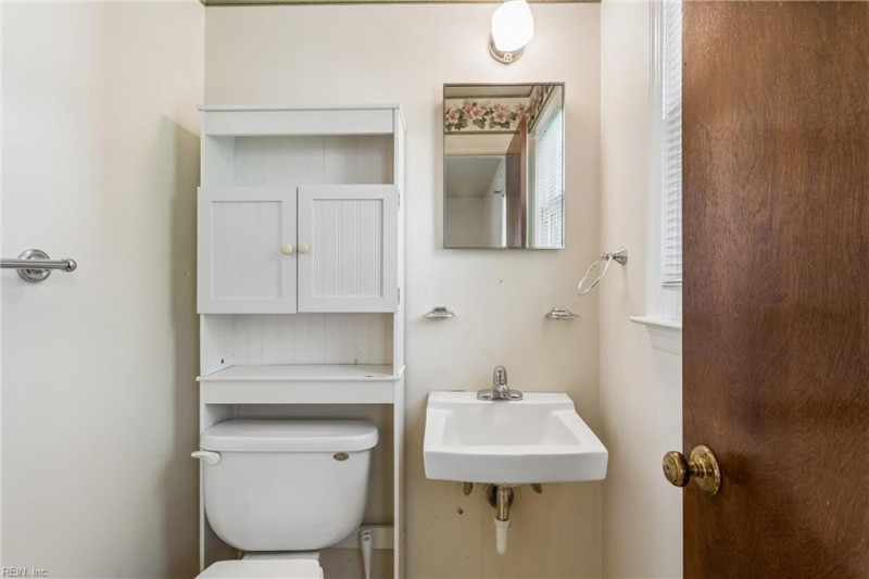 Photo 22 of 37 residential for sale in Hampton virginia