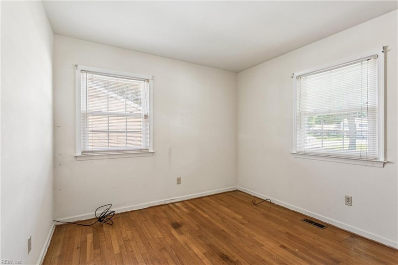 Photo 24 of 37 residential for sale in Hampton virginia