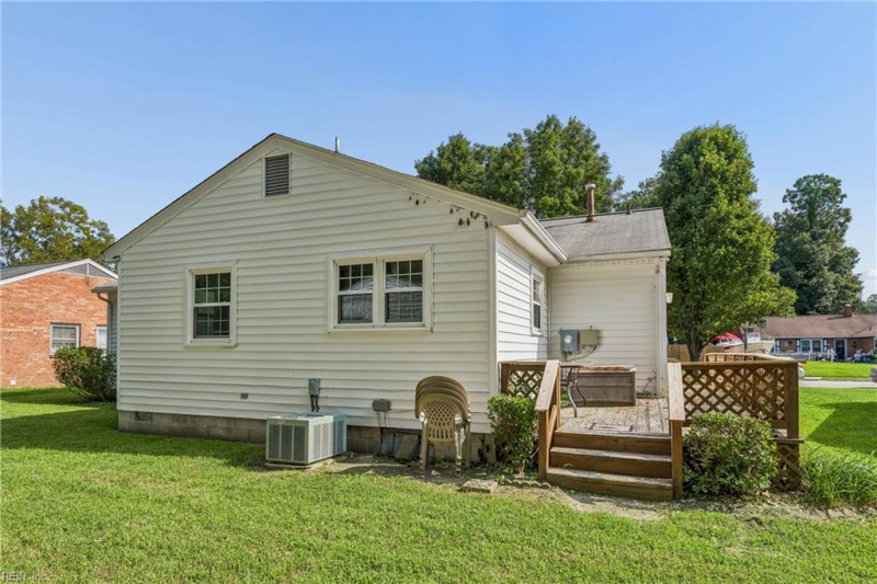 Photo 30 of 37 residential for sale in Hampton virginia