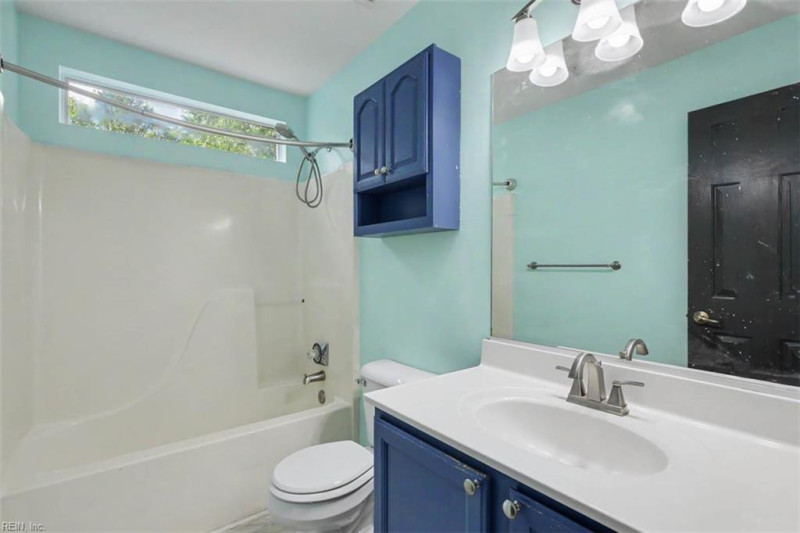 Photo 24 of 29 residential for sale in Suffolk virginia
