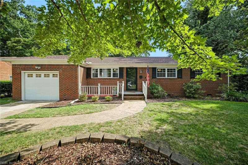 Photo 2 of 45 residential for sale in Norfolk virginia