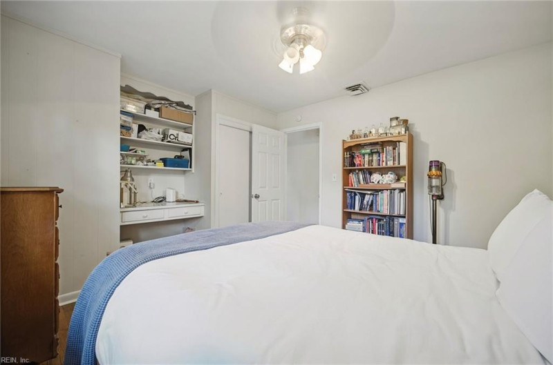 Photo 20 of 45 residential for sale in Norfolk virginia
