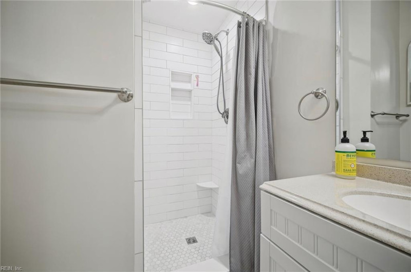 Photo 31 of 45 residential for sale in Norfolk virginia