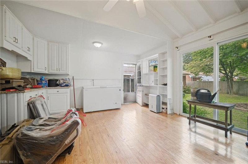 Photo 32 of 45 residential for sale in Norfolk virginia