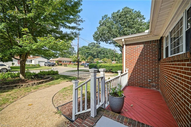 Photo 6 of 45 residential for sale in Norfolk virginia