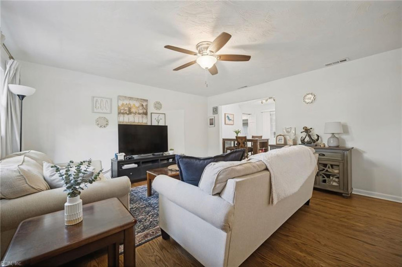 Photo 8 of 45 residential for sale in Norfolk virginia