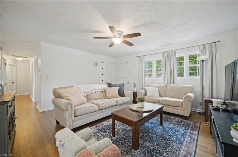 Photo 9 of 45 residential for sale in Norfolk virginia