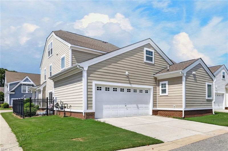 Photo 38 of 41 residential for sale in Suffolk virginia Photo 38 of 41 residential for sale in Suffolk virginia