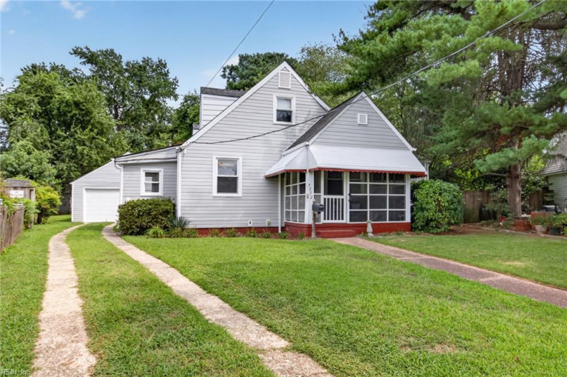 Photo 1 of 31 residential for sale in Norfolk virginia