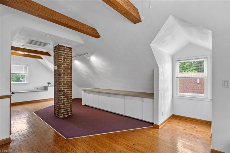 Photo 19 of 31 residential for sale in Norfolk virginia