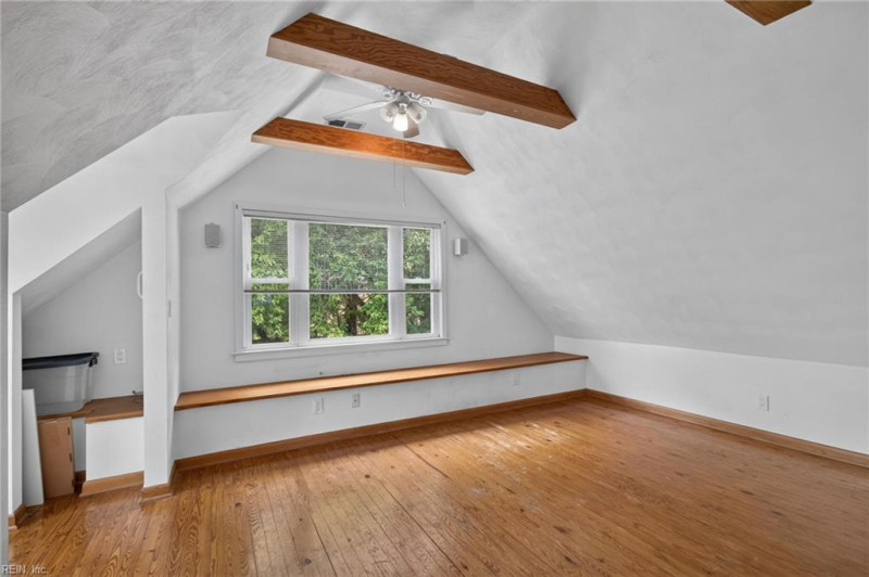Photo 20 of 31 residential for sale in Norfolk virginia