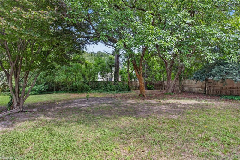 Photo 27 of 31 residential for sale in Norfolk virginia
