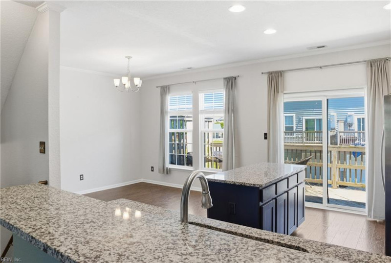 Photo 8 of 27 residential for sale in Virginia Beach virginia