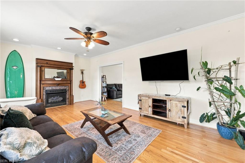 Photo 10 of 50 residential for sale in Currituck County virginia