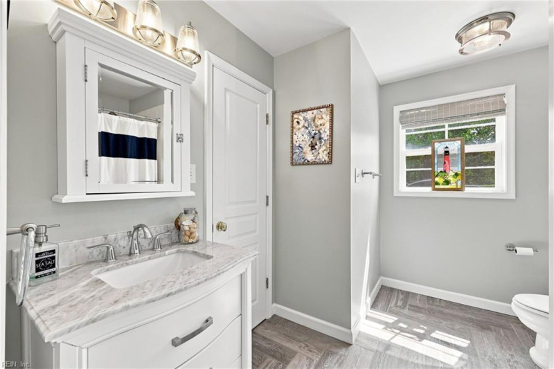 Photo 21 of 50 residential for sale in Currituck County virginia