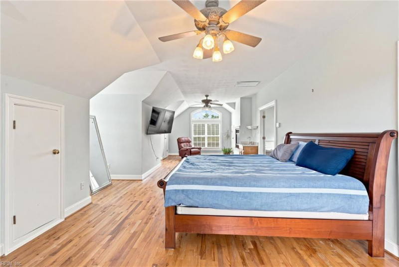 Photo 33 of 50 residential for sale in Currituck County virginia