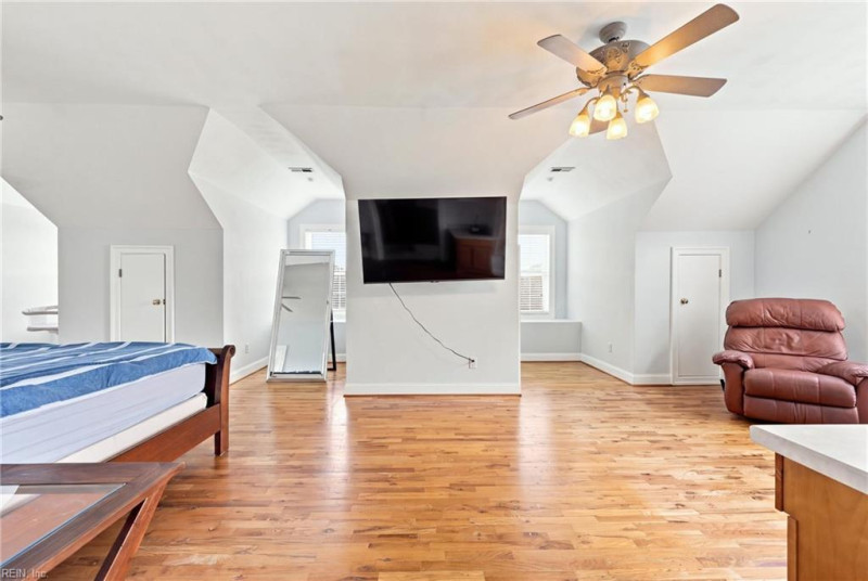Photo 35 of 50 residential for sale in Currituck County virginia