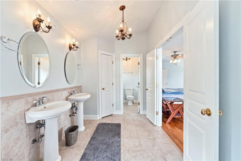 Photo 38 of 50 residential for sale in Currituck County virginia