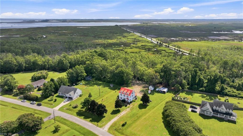 Photo 44 of 50 residential for sale in Currituck County virginia