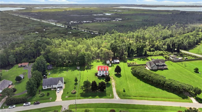 Photo 49 of 50 residential for sale in Currituck County virginia