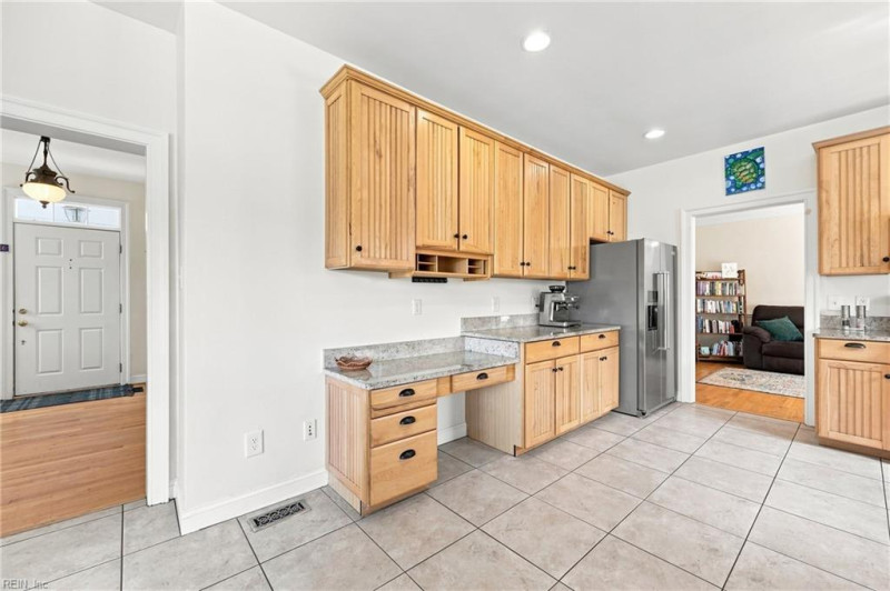 Photo 6 of 50 residential for sale in Currituck County virginia