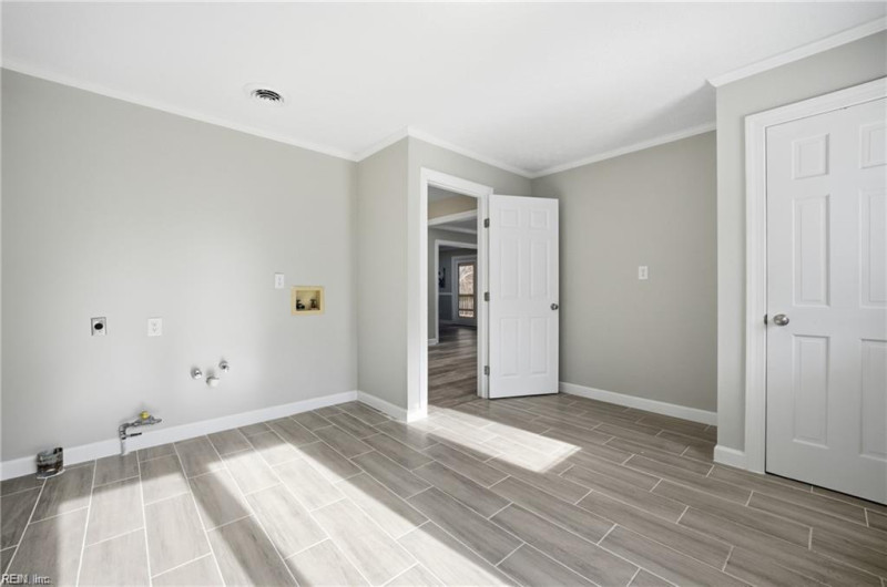 Photo 15 of 39 residential for sale in Poquoson virginia