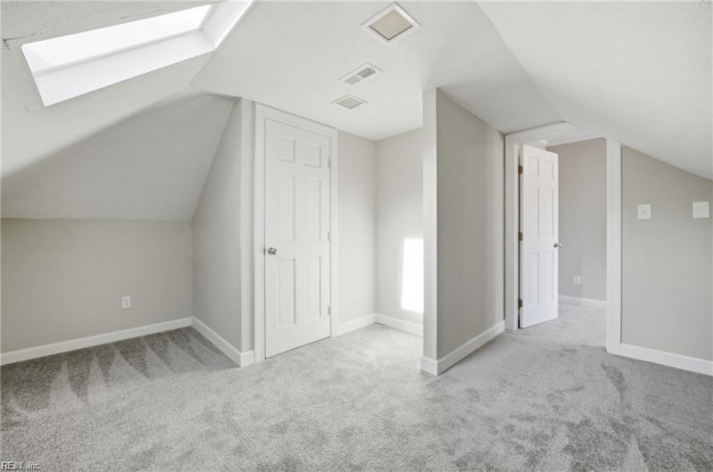 Photo 23 of 39 residential for sale in Poquoson virginia
