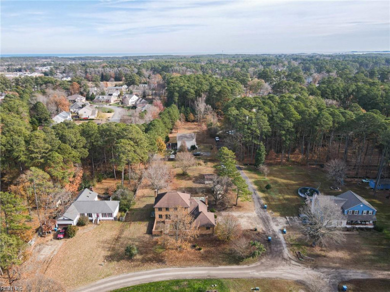 Photo 36 of 39 residential for sale in Poquoson virginia